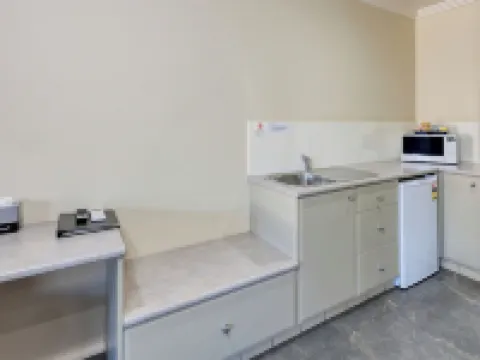 The Saltbush Motor Inn Hotels in Hay