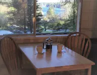 漂流木村度假飯店