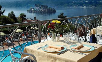 Hotel la Bussola