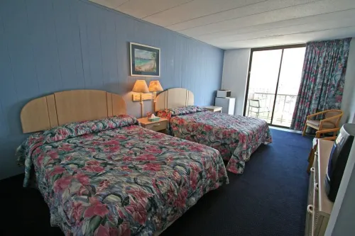 Newport Beach Resort - 3-Star