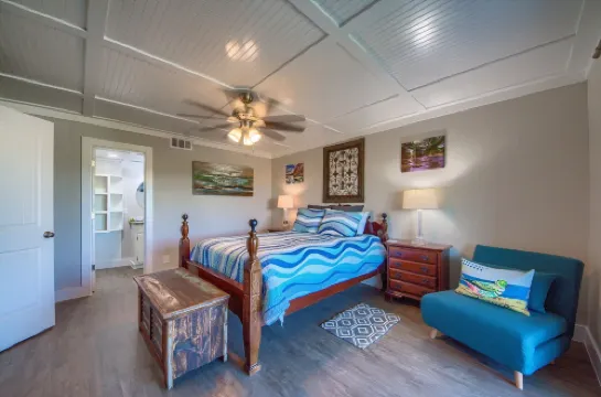 RedAwning的River Hippie Rrc A302 2卧室公寓