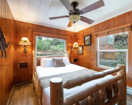 Koi Story Cabin Hotels in Maple Valley