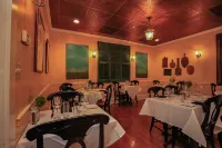 The Charlotte Hotel & Restaurant Hotels in Wachapreague