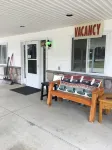 Scully's Manistee Outpost Motel - Wifi
