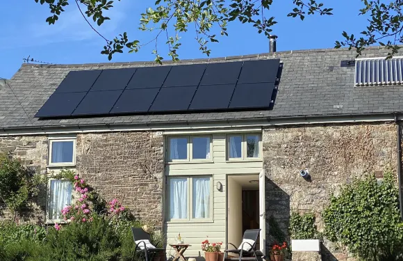 石穀倉小屋酒店