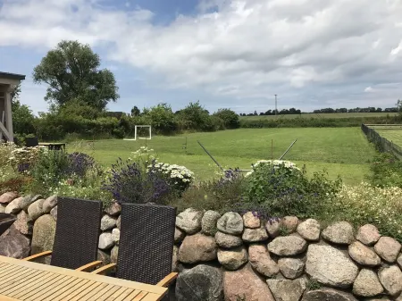 Relax in our small fishing village... Отели в г. Нордфорпоммерн