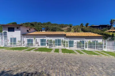 Residencial Brava Club Exclusive Hotels near Rua das Pedras