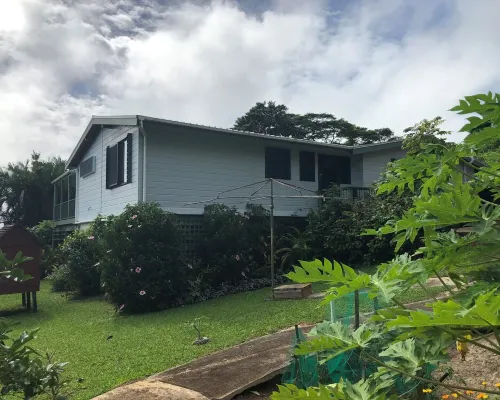 Vast family home, tranquil hillside location with Pacific views Hotels in Avarua