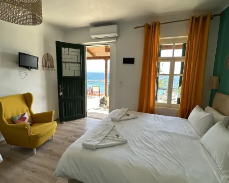 Akteon Rooms Hoteles en Lampi