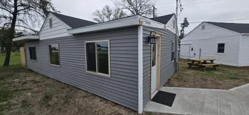 The Lodge at Tiny Excursion Cabins