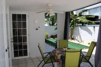 Family-Friendly Oasis in Gated Community, Fast Wi-Fi, Pickleball, Free Parking!