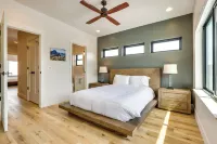Sleek Fraser Townhome < 8 Mi to Winter Park! - Homestays