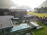 Hotel Wagnerhof - Mountain view