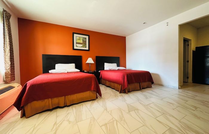 Lux Inn and Suites