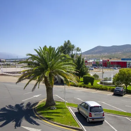 Hotel Azar