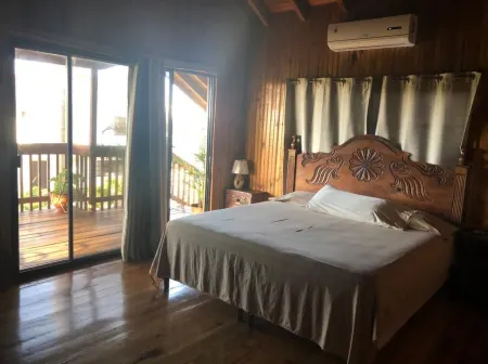 Paradise in Marbella Omoa Отели в г. Омоа