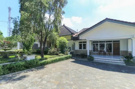 Villa Bunga Guest House RedPartner