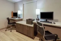 Days Inn & Suites by Wyndham Denver International Airport - business