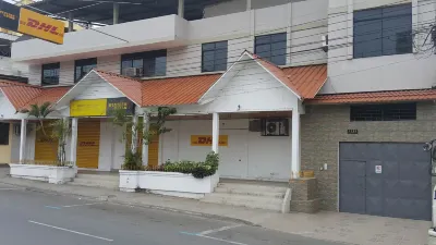 Departamentos en Manta Hotels in 