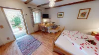 Weingut Bohrn Himmelbett - stanze in case private