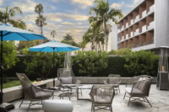 Shore Hotel Hotels near California Heritage Museum