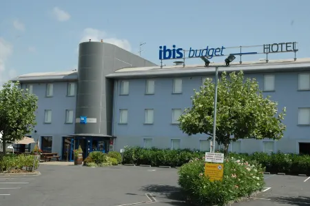 Ibis Budget Libourne Отели в г. Люгон-Э-Л'Иль-дю-Карне