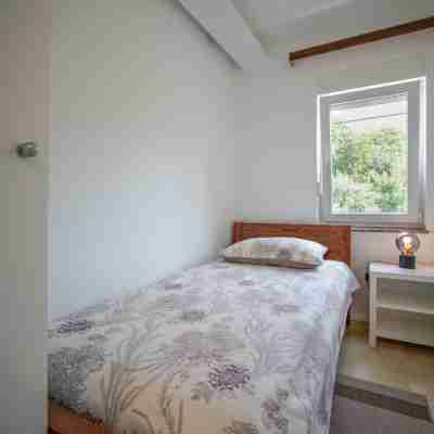 Mladen Rooms