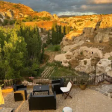 波塔米亞洞穴套房