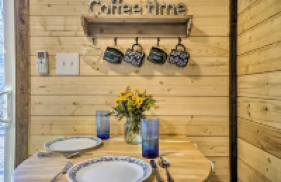 Tiny Home w/ Hot Tub by Mohican State Park!