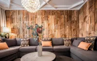 Maisons du Monde Hôtel & Suites - la Rochelle Vieux Port