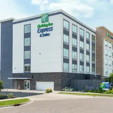 Holiday Inn Express & Suites MALL OF AMERICA - MSP AIRPORT by IHG