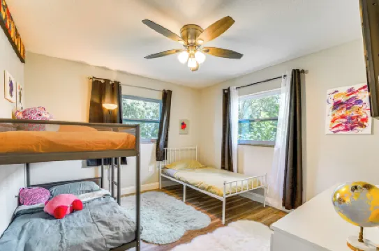 Lakefront Home with Heated Pool, Near Disney