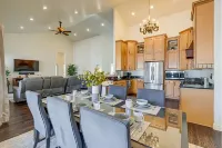 Secluded 16-acre Ranch House near Red Fleet, Steinaker & Flaming Gorge - chambre d’hôtes