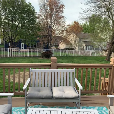 Peaceful 3-bedroom accessible ranch home with AC, WiFi in Eastside Olathe.