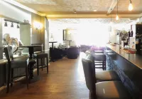 South Lawn Hotel فنادق في Barton on Sea