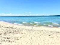 Elk Rapids Lakeshore Inn Hotels in Forest Home Township