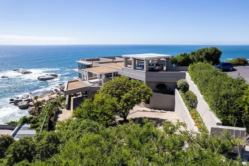 The Marvel Beach House Hotels in Llandudno