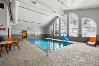 Best Western Alexandria Inn - parking