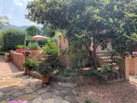 HOUSE WITH SWIMMING POOL IN CATALONIA