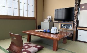 Kuji Grand Hotel - Housity