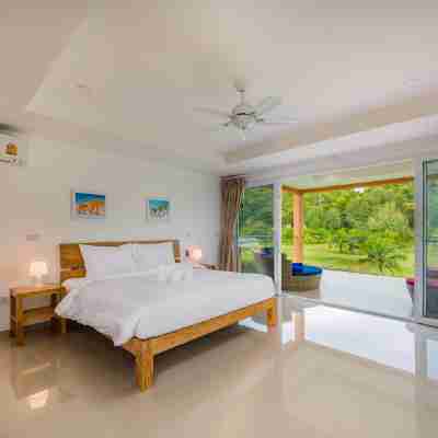 Sunset Emily Villas & Rooms Rooms