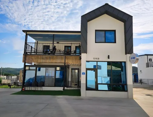 Gyeongju The Hidden Private Pool Villa