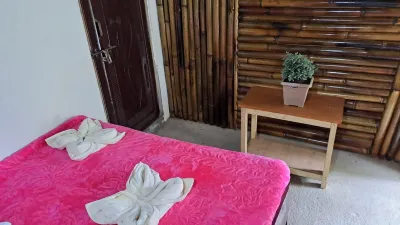 Kasturi Farmstay Bijanbari Hotels near টংলু । Tonglu