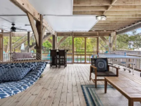 Porch Paradise by Avantstay Private Pool Seacrest Hotels in Seacrest
