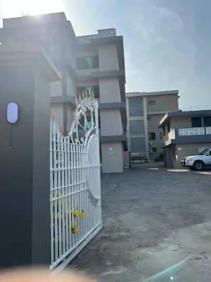 Animens Hotel Takoradi Hotels in der Nähe von Apremedo