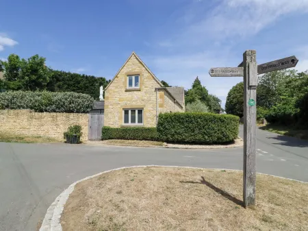 Wyncliffe Отели рядом с достопримечательностью «Парк Броудвей Тауэр & Кантри»