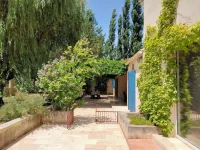 Sur 7HA Cottage Confort+ full clim Piscine chauffée Spa Boulodromesport Fitness