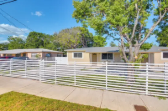 마이애미 가든스 아파트먼트: 하드 록 스타디움까지 5마일 마이애미가든 호텔