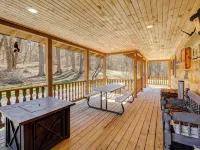 Tranquil Mountain Getaway in Troutdale: Game Room! Hotels in Smyth County