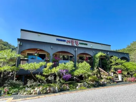 Yeongwol Oullim Pension